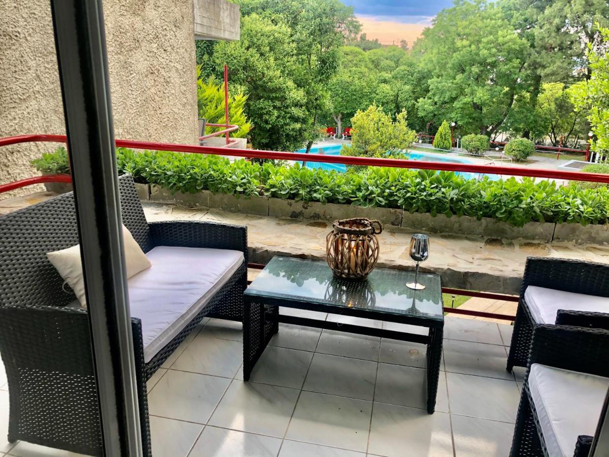 Villavictoria Marias View Pool Apartment Peraía المظهر الخارجي الصورة