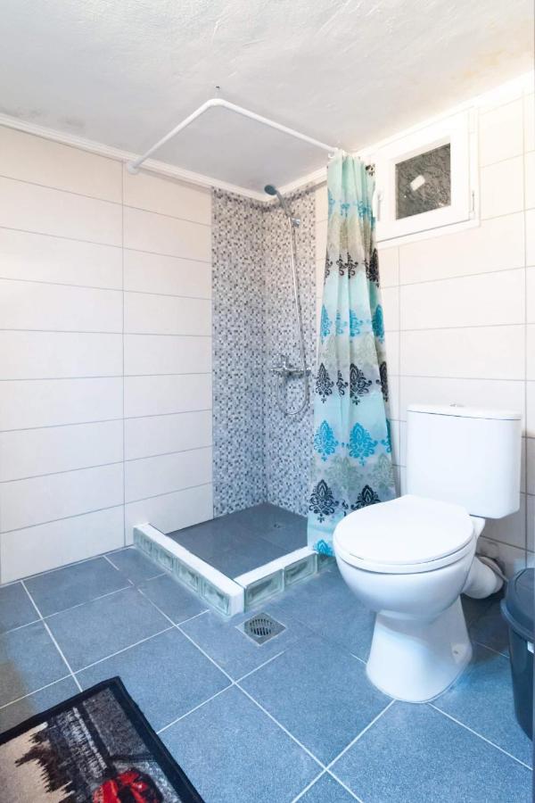 Villavictoria Marias View Pool Apartment Peraía المظهر الخارجي الصورة