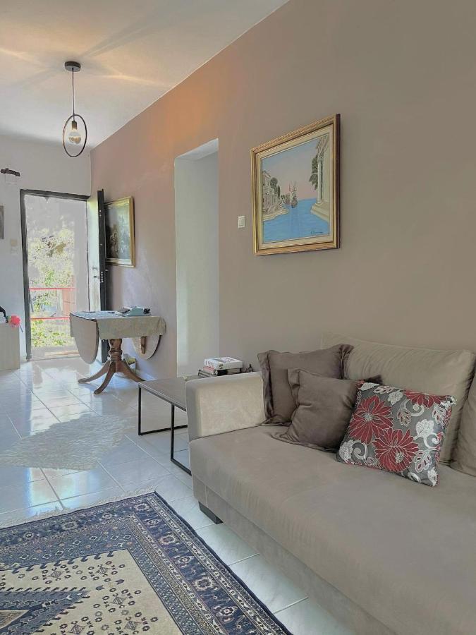 Villavictoria Marias View Pool Apartment Peraía المظهر الخارجي الصورة
