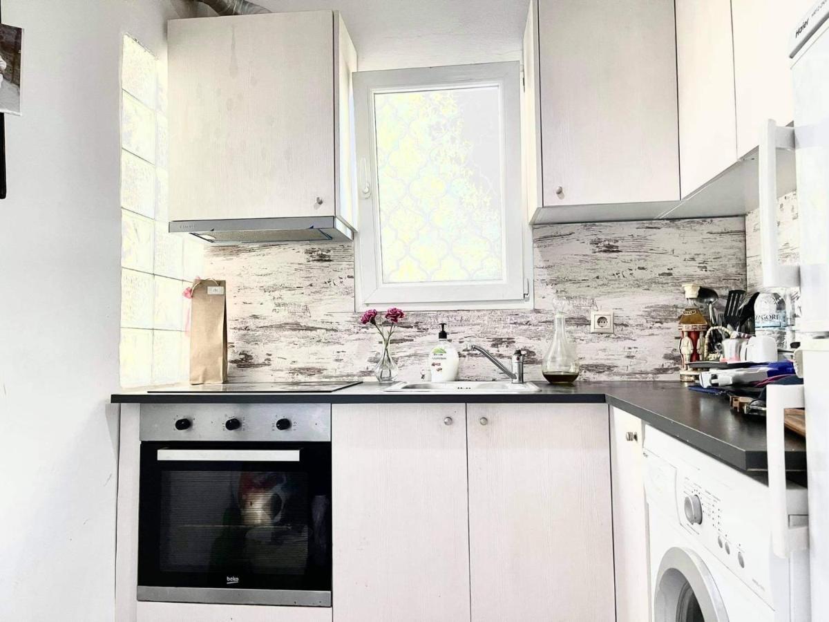Villavictoria Marias View Pool Apartment Peraía المظهر الخارجي الصورة